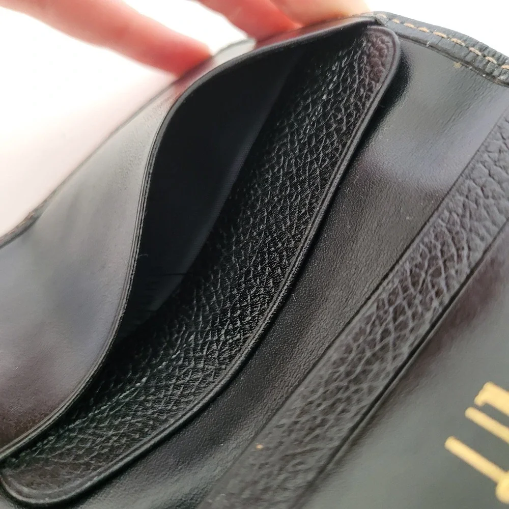 Dunhill black pebbled